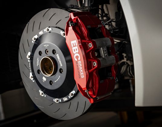 Plaquettes de freinage EBC Brakes haute performance — gamme route et piste